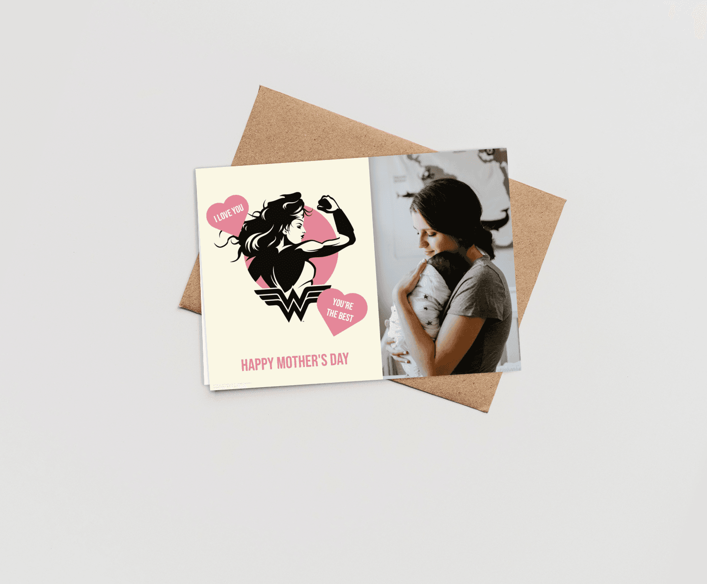 Wonder Woman™ The Best Mom Card