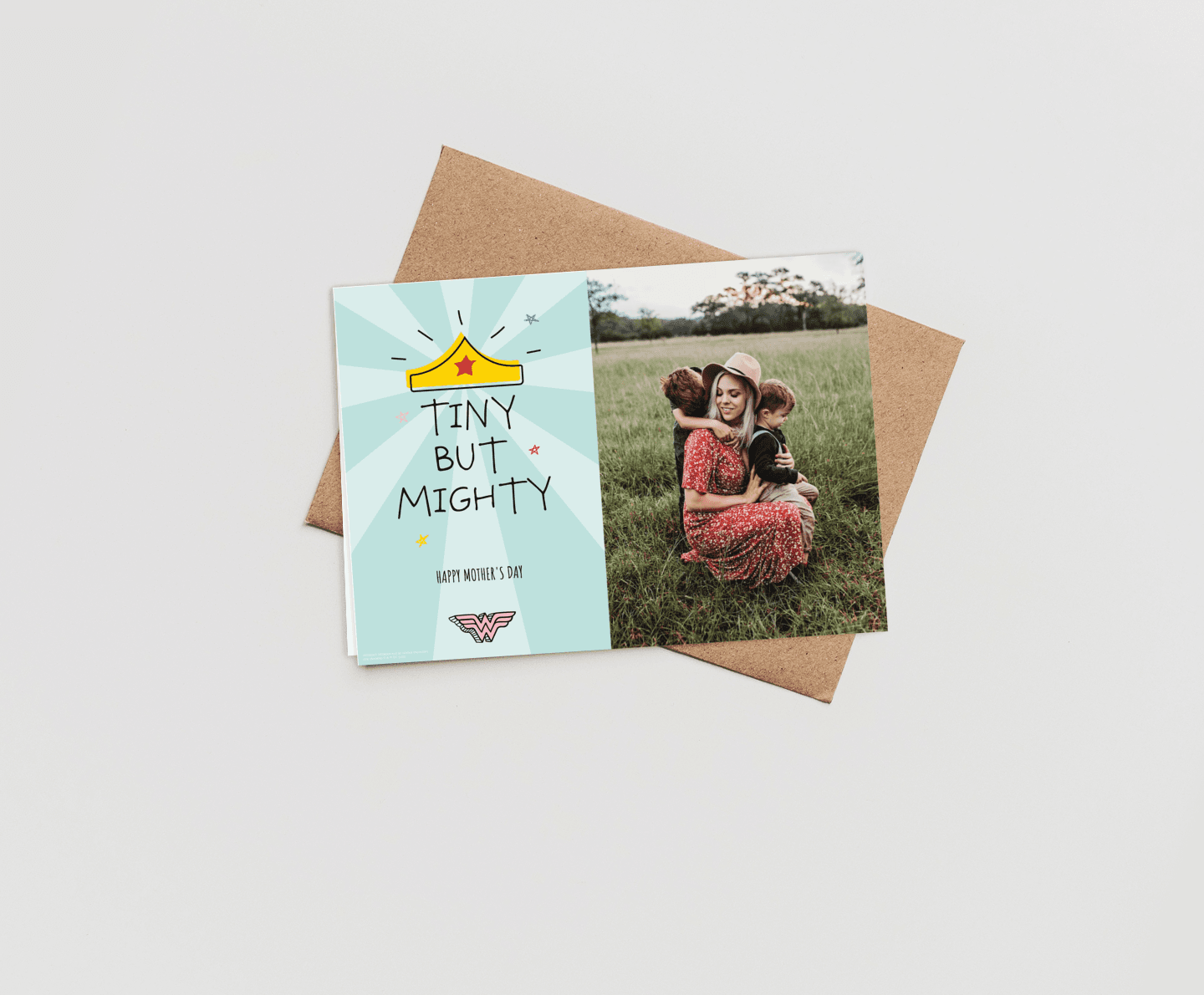 Wonder Woman™ Tiny Mighty Card