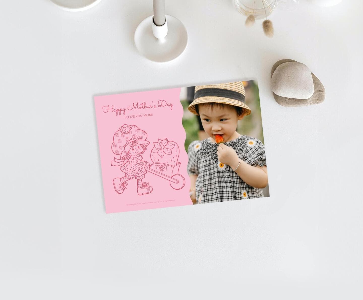 Strawberry Shortcake™ Perfect Mom Card
